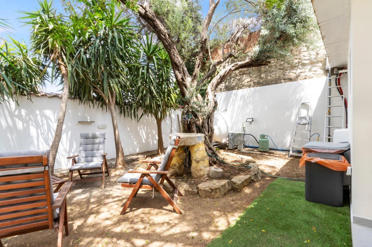 To Hani - Large Traditional House Nicosia Esterno foto